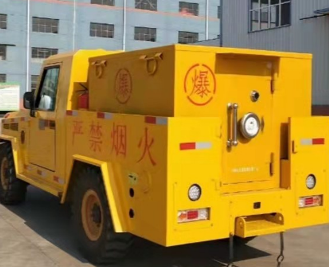 红旗爆破器材运输车专用功能
