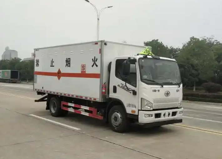 红旗爆破器材运输车可以上高速吗？